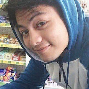 Raja Syahiran, 32 (Instagram Star)