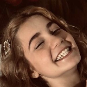 Ranna Andrade, 20 (Pop Singer)