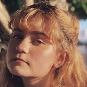 Ranna Andrade, 20 (Popsänger)