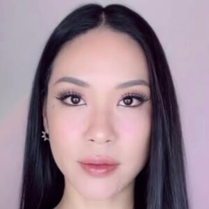 Raquel Olsson, 38 (TikTok Star)