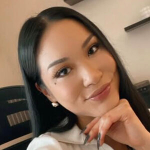 Raquel Olsson, 38 (TikTok Star)