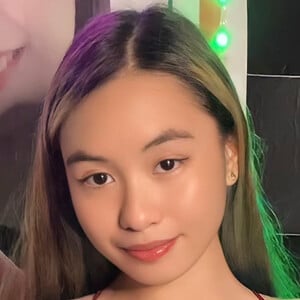 Raven Cajuguiran, 21 (YouTube Star)