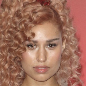 RAYE image 3