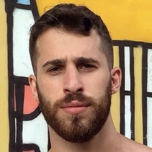 Razi Wahabi, 34 (Instagram明星)