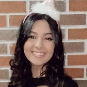 Reagan Klooz image 3