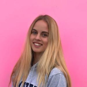 Rebeca Martínez, 30 (Instagram Star)