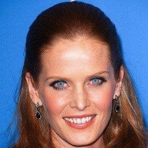 Rebecca Mader (TV Actress) - Age, Birthday, Bio, Facts, Family, Net