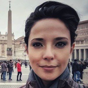 Rebecca Tan image 2