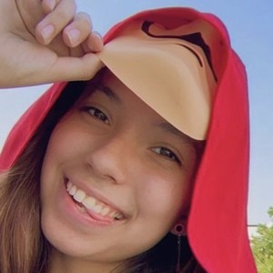 Regina Benavides, 20 (TikTok明星)