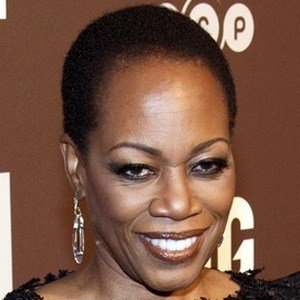 Regina Taylor, 65 (電視女演員)