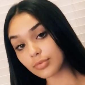 Rehanna.k, 21 (TikTok明星)