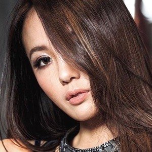 Reiko McNish Sato, 30 (Modell)