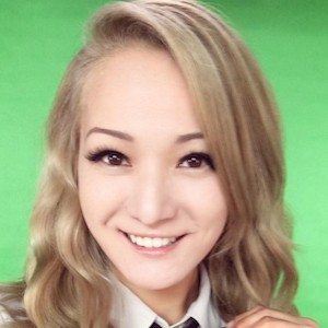 Reina Scully, 37 (YouTube Star)