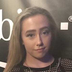 Ren Taylor, 24 (流行歌手)