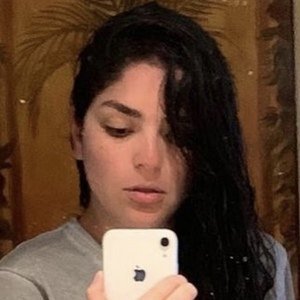 Renata Covarrubias, 35 (Instagram Star)