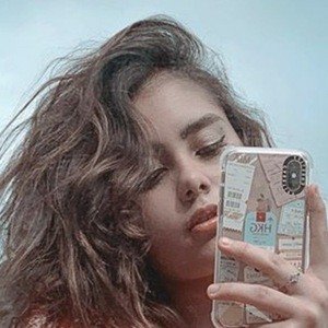 Renata Vaca, 26 (Actriz de Televisión)