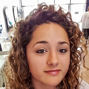 Renee Hogan, 26 (TikTok Star)