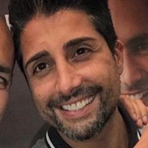 Renny, 42 (Pop Singer)