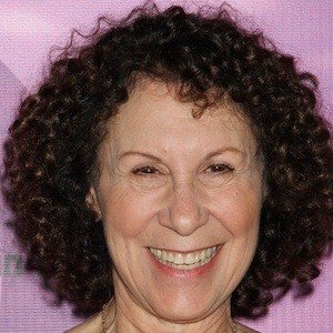 Rhea Perlman, 75 (TV-actrice)