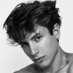 Rhys Kosakowski, 31 (Ballerino)