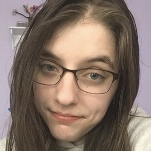 Riana Nicole, 22 (TikTok明星)