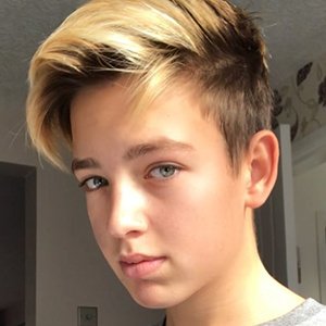 Riccardo Atherton, 22 (Pop Singer)