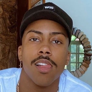 Richard Alvez image 6