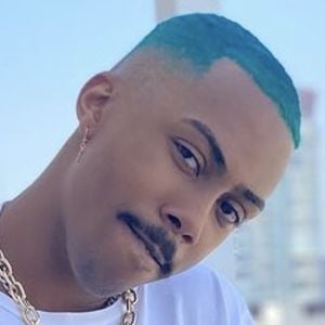 Richard Alvez image 7