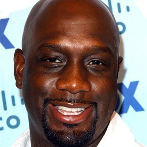 Richard T Jones, 53 (Attore TV)