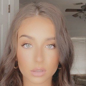 Riley Saurage image 1