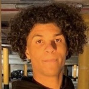 Rio Reeves, 22 (TikTok明星)