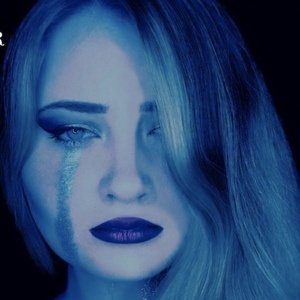 Ris.writes, 26 (TikTok Star)