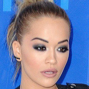 Rita Ora, 34 (Поп-певец)