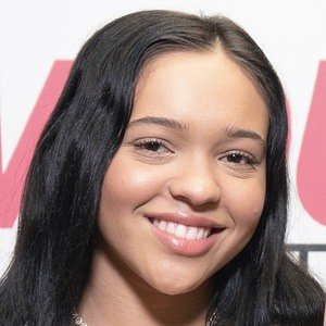 River Bleu, 23 (Instagram明星)