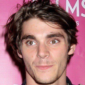 RJ Mitte image 2