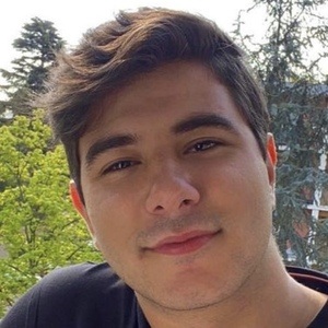 rmyskb, 25 (Estrella de TikTok)