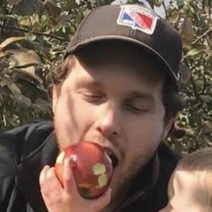 Robbie Manchurek, 27 (TikTok Star)