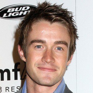 Robert Buckley, 44 (Attore TV)