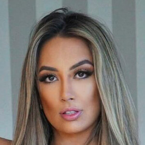 Roberta Viana, 31 (Model)