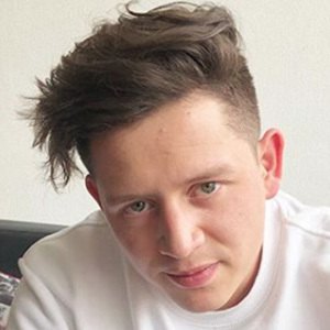 Roberto Rosinelli, 32 (YouTube明星)
