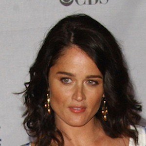 Robin Tunney image 7