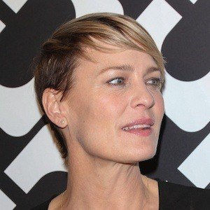 Robin Wright image 8