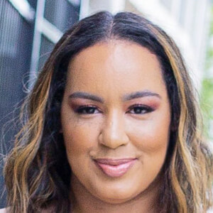 Rochelle Johnson, 39 (Blogger)
