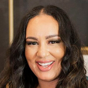 Rochelle Johnson, 39 (Blogger)