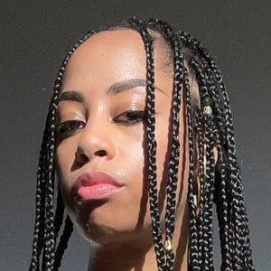 Rochelle Jordan, 36 (R&B Singer)