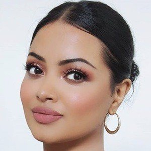 Rochelle Wick, 31 (Instagram Star)