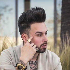 Roland Michaud, 35 (Instagram Star)