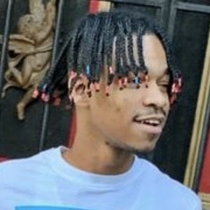 Romique Thompson, 29 (Multimedia Artist)