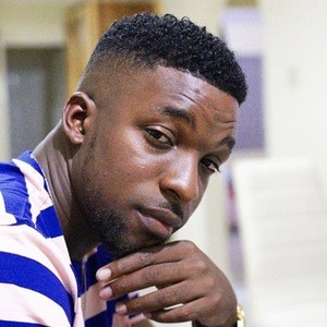 Romone Robinson image 3