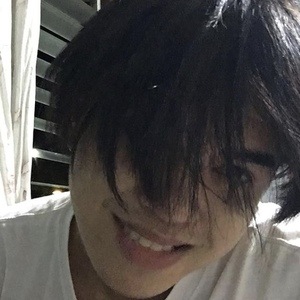 Ron Bonostro, 25 (Twitter明星)